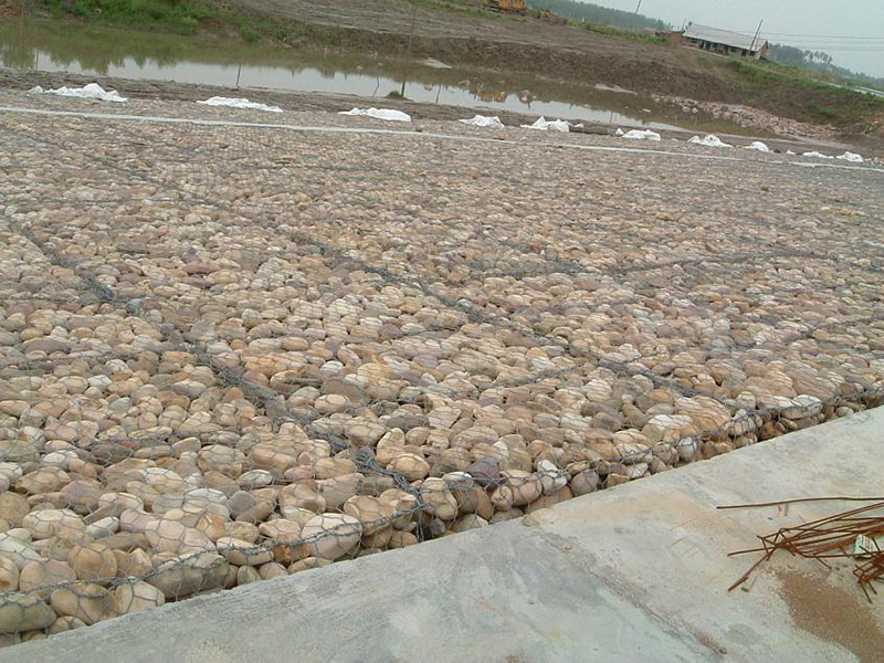 格賓雷諾護(hù)墊 格賓雷諾護(hù)墊