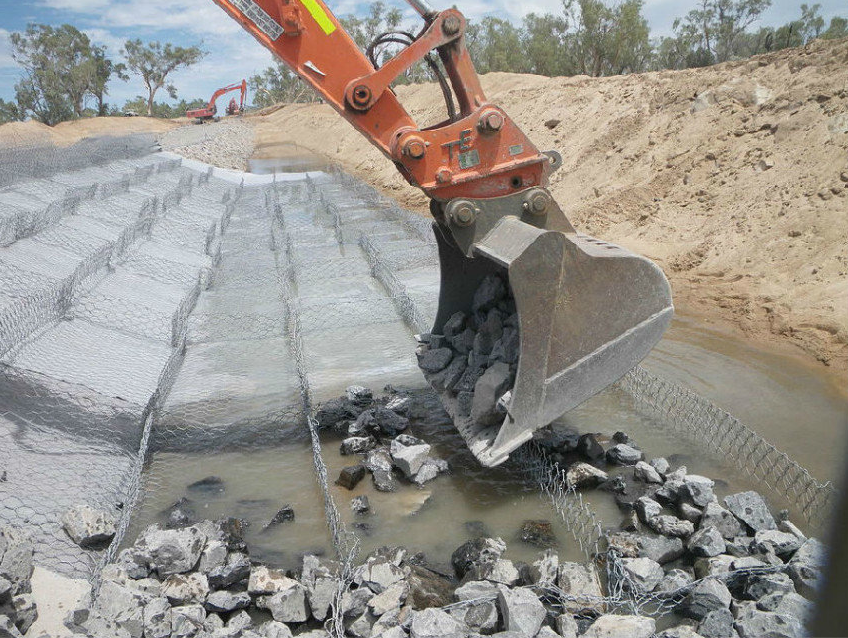 雷諾護(hù)墊 雷諾護(hù)墊